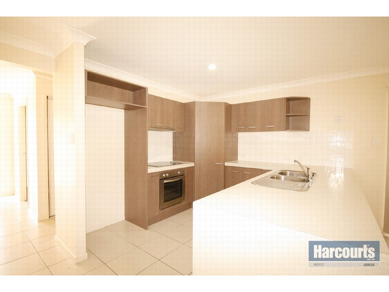 84 Woodrose Rd, Morayfield QLD 4506