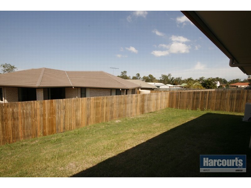8 Newton Street, Morayfield QLD 4506