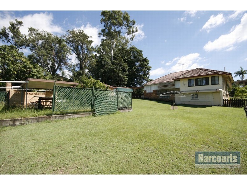 80 Graham Rd, Carseldine QLD 4034