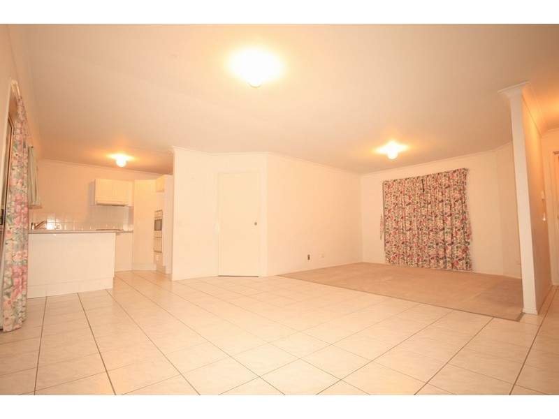 67 Rose Cr, Fitzgibbon QLD 4018