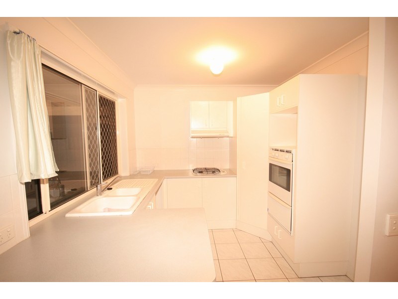 67 Rose Cr, Fitzgibbon QLD 4018