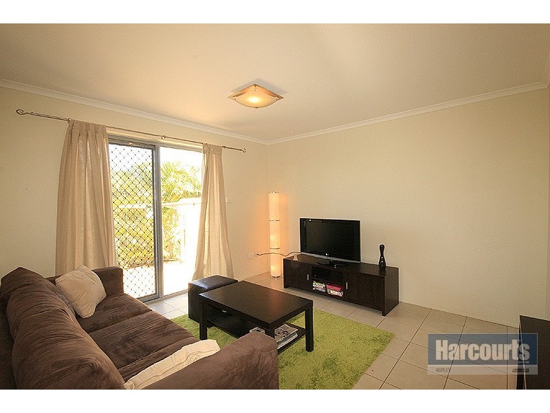 2/29 Shamrock Street, Gordon Park QLD 4031