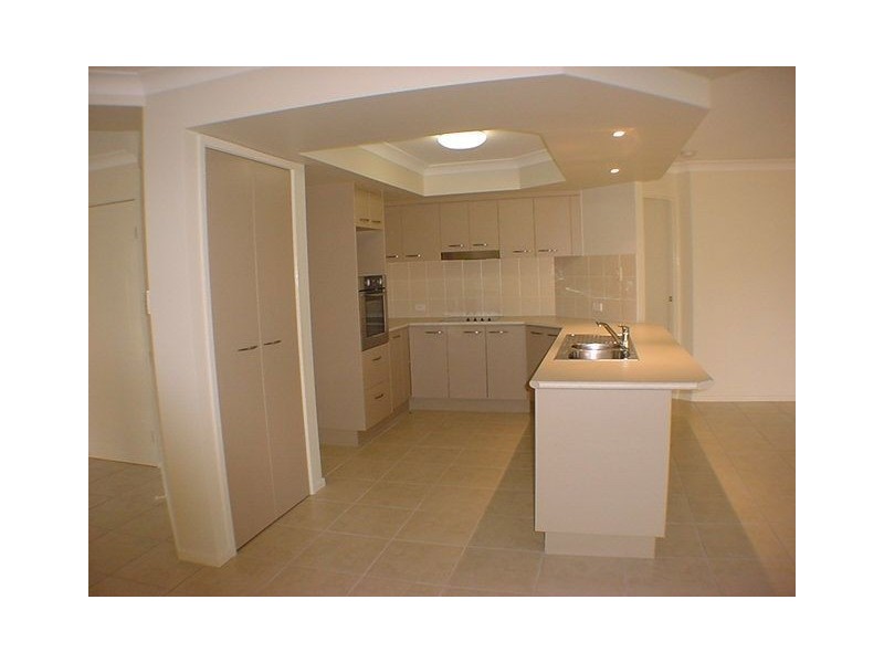 2 Lee Close, Albany Creek QLD 4035