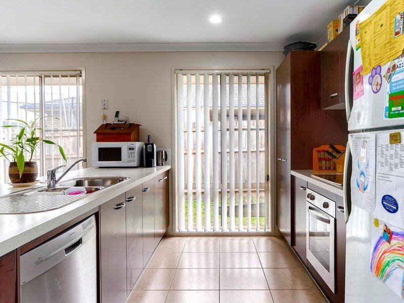 6 Bluegrass Place, Morayfield QLD 4506