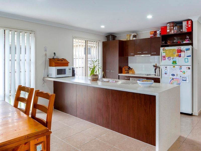 6 Bluegrass Place, Morayfield QLD 4506