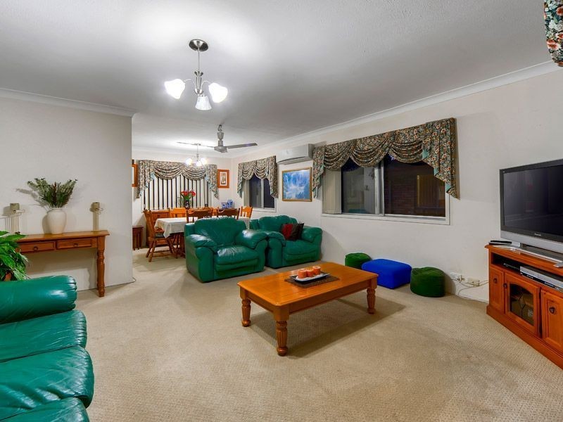 10 Marban Street, Chermside West QLD 4032