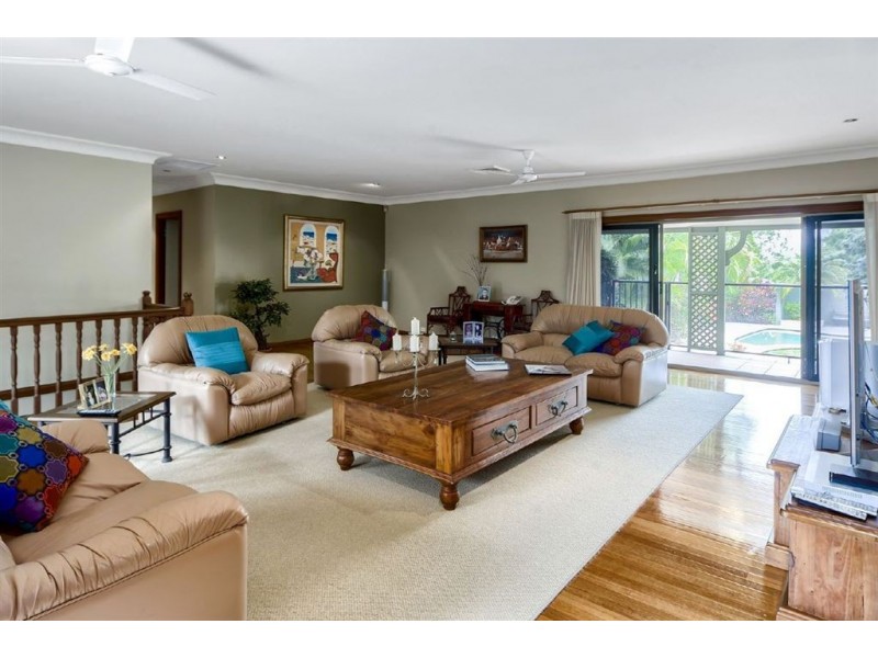 54 Retreat St, Bridgeman Downs QLD 4035