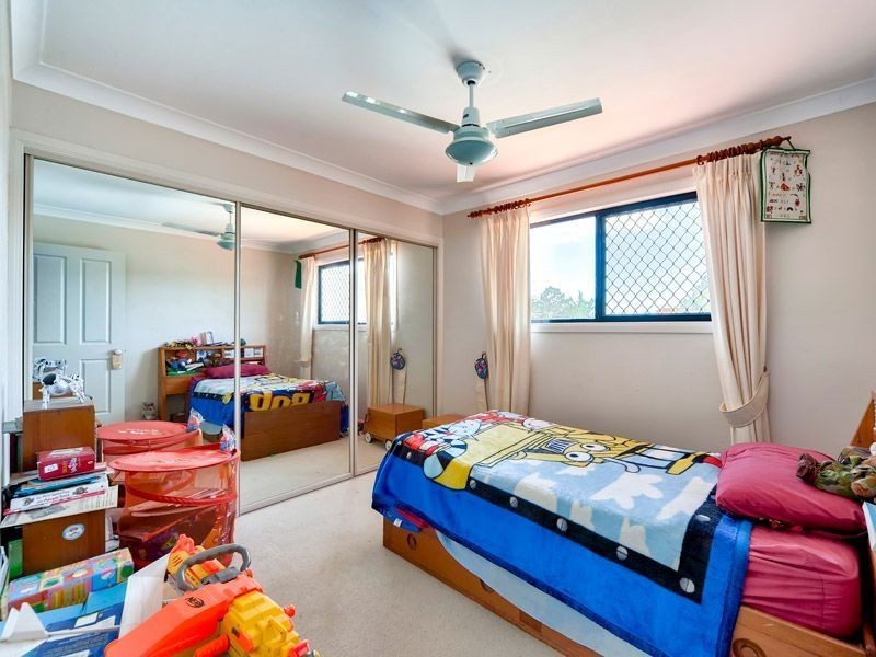 79 Voyager Cct, Bridgeman Downs QLD 4035