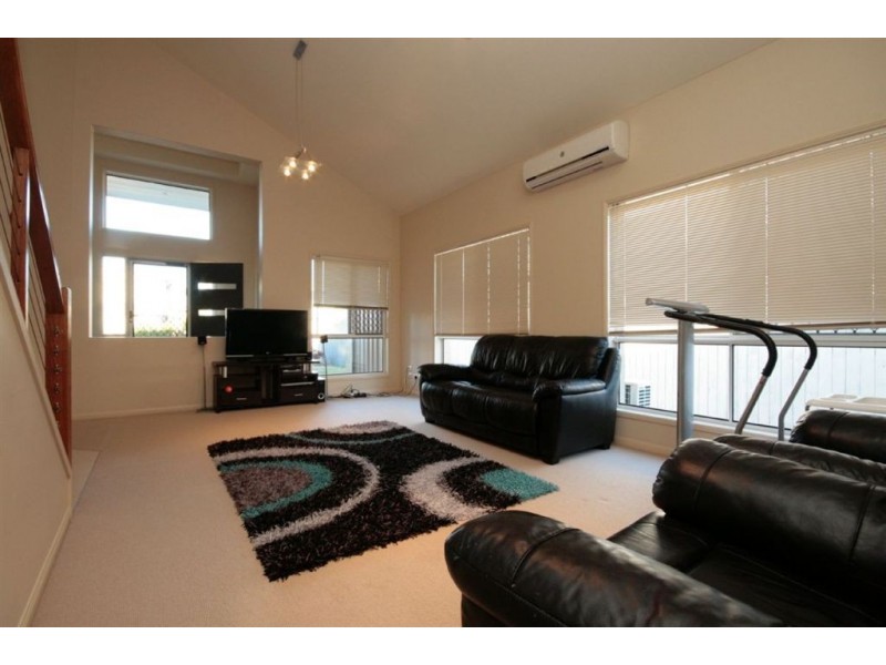 23 Caribou Cr, Fitzgibbon QLD 4018