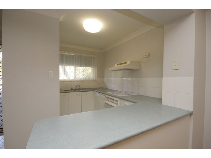 2/13 Kakadu Cct, Zillmere QLD 4034