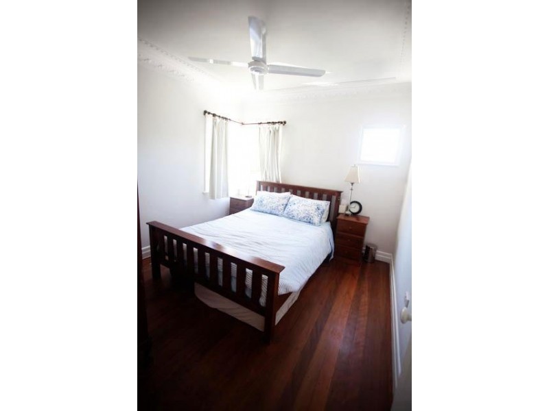 33 Appleby Road, Stafford QLD 4053