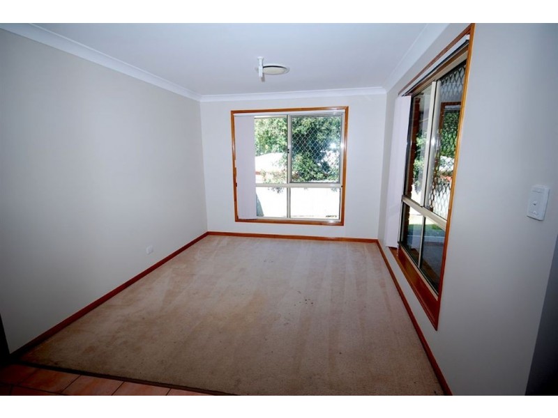 9 Zorina Court, Eatons Hill QLD 4037