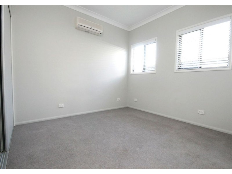 31 Zenith Ave, Chermside QLD 4032