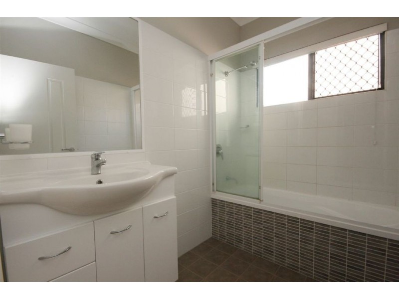 31 Zenith Ave, Chermside QLD 4032