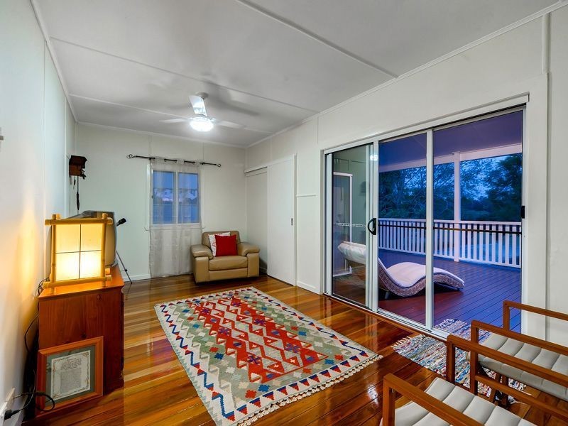 135 Bellevue Ave, Gaythorne QLD 4051