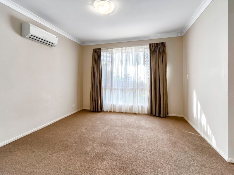 2 Emu Ct, Warner QLD 4500