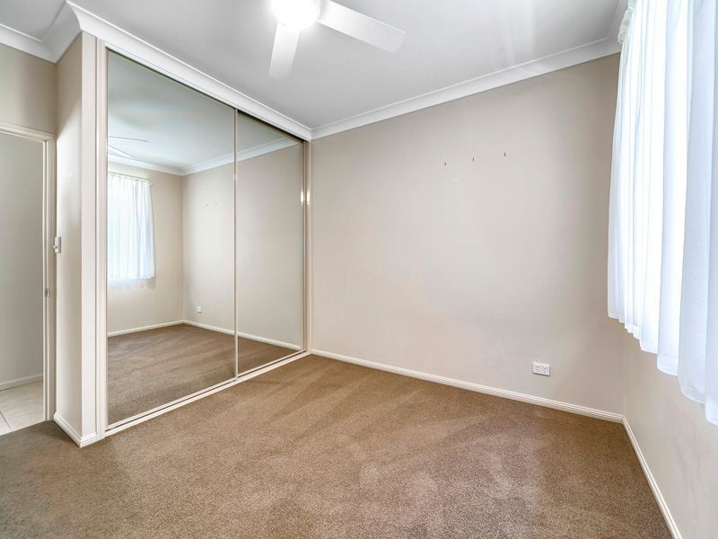 2 Emu Ct, Warner QLD 4500