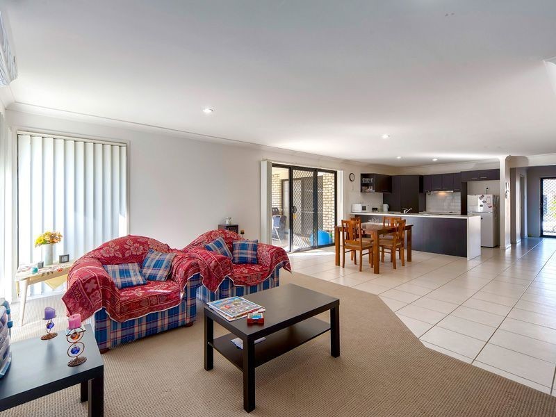 21 Eeles Drive, Morayfield QLD 4506