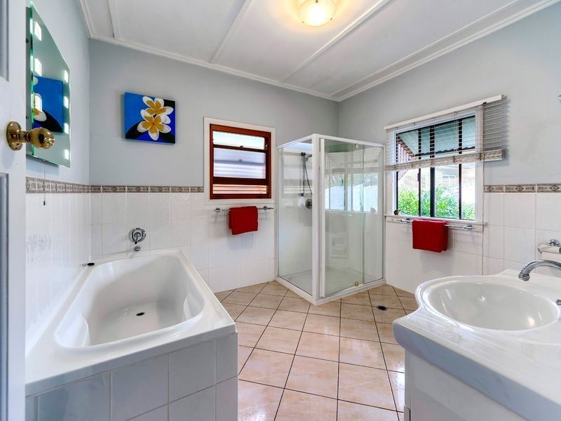123 Royal Parade, Banyo QLD 4014