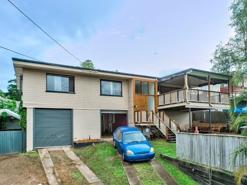 25 Narthanya Street, Chermside West QLD 4032