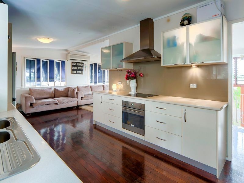 25 Narthanya Street, Chermside West QLD 4032