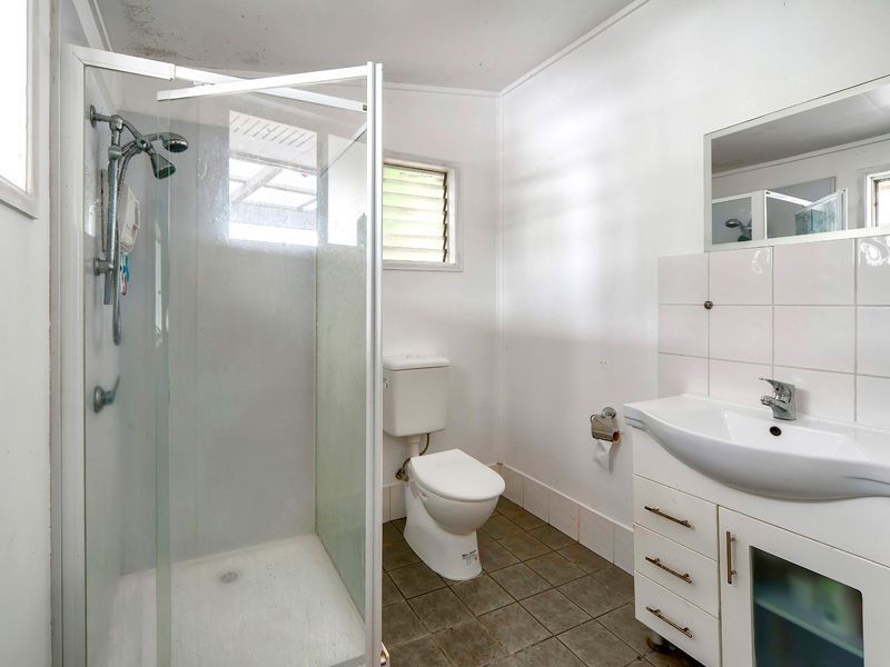 25 Narthanya Street, Chermside West QLD 4032