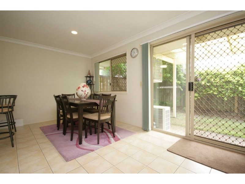 14/9 Lavender Pl, Fitzgibbon QLD 4018