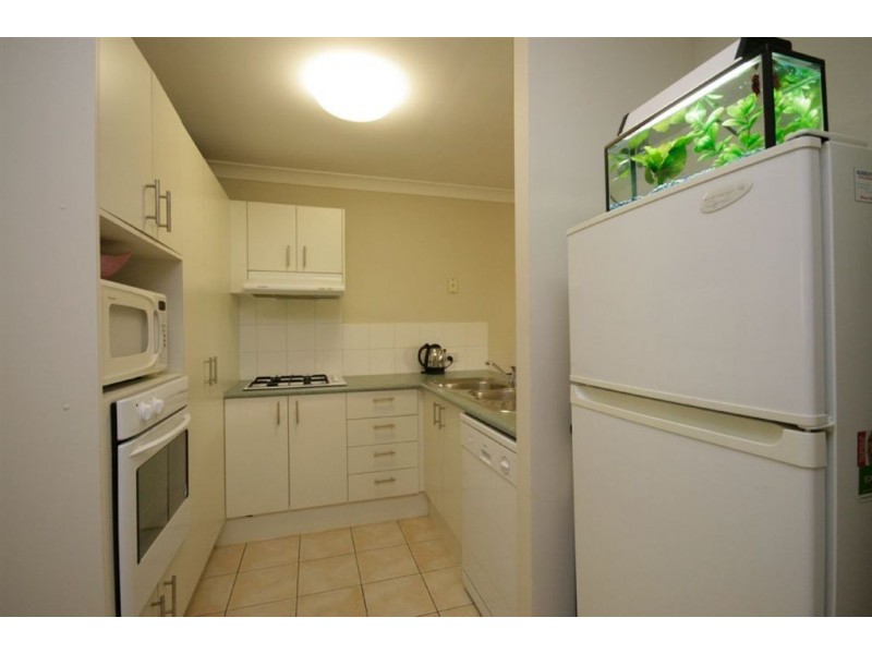 14/9 Lavender Pl, Fitzgibbon QLD 4018