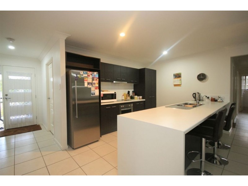 5 Wirragrove Cct, Kallangur QLD 4503