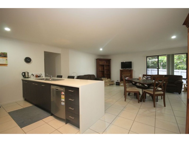 5 Wirragrove Cct, Kallangur QLD 4503