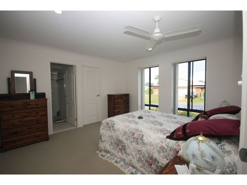 5 Wirragrove Cct, Kallangur QLD 4503