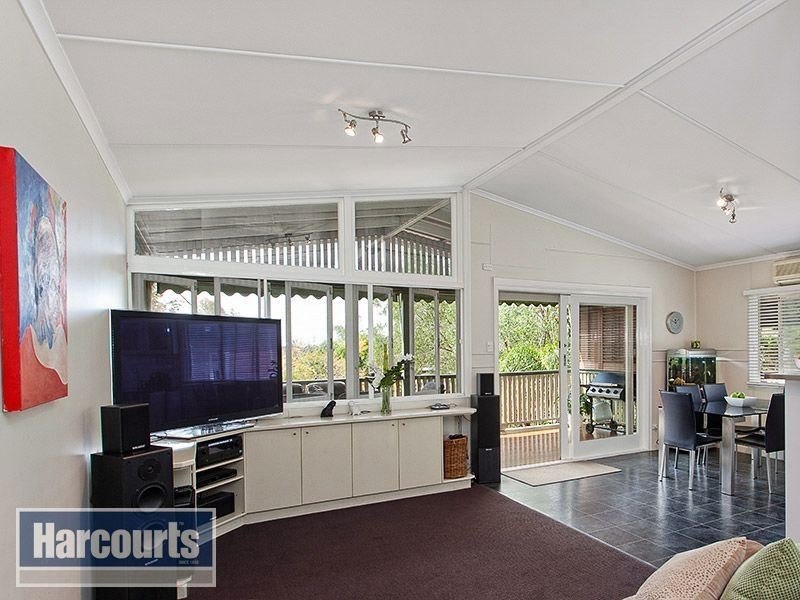 50 Kumbari Cr, Mitchelton QLD 4053