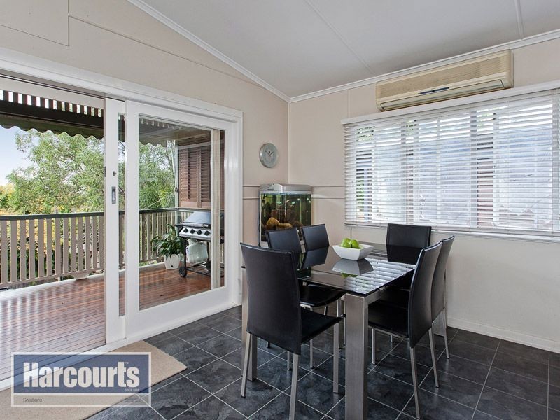 50 Kumbari Cr, Mitchelton QLD 4053