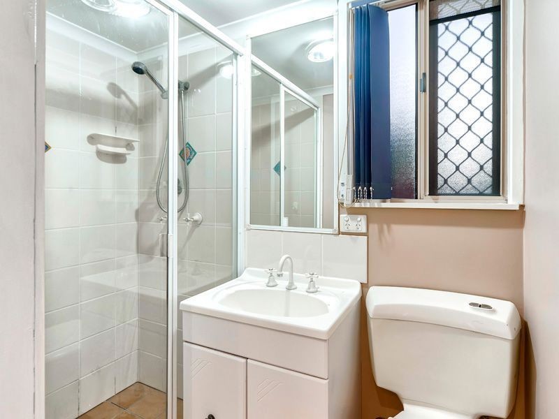 4 Anna Louise Terrace, Windaroo QLD 4207