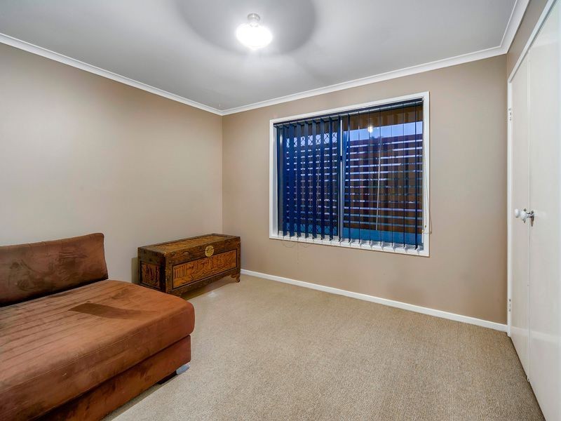 4 Anna Louise Terrace, Windaroo QLD 4207