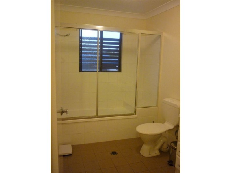 4/50 Halcomb St, Zillmere QLD 4034