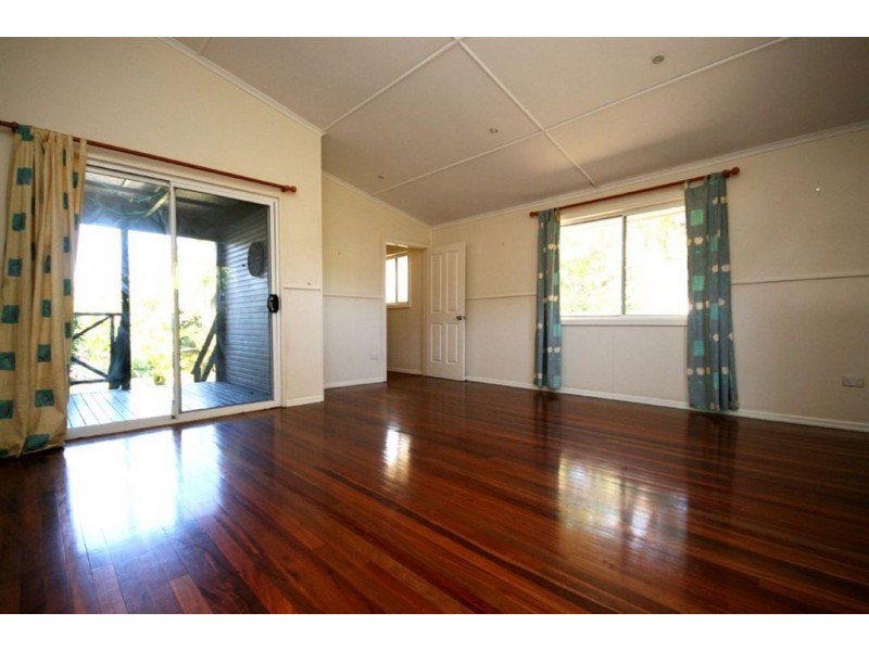 21 Strathdale Street, Aspley QLD 4034