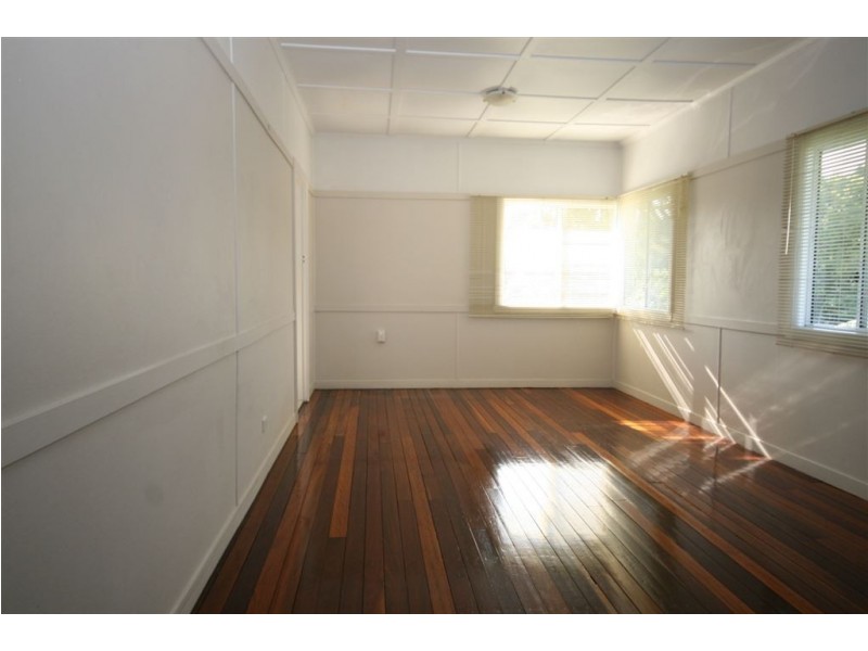 14 Berpi St, Stafford QLD 4053