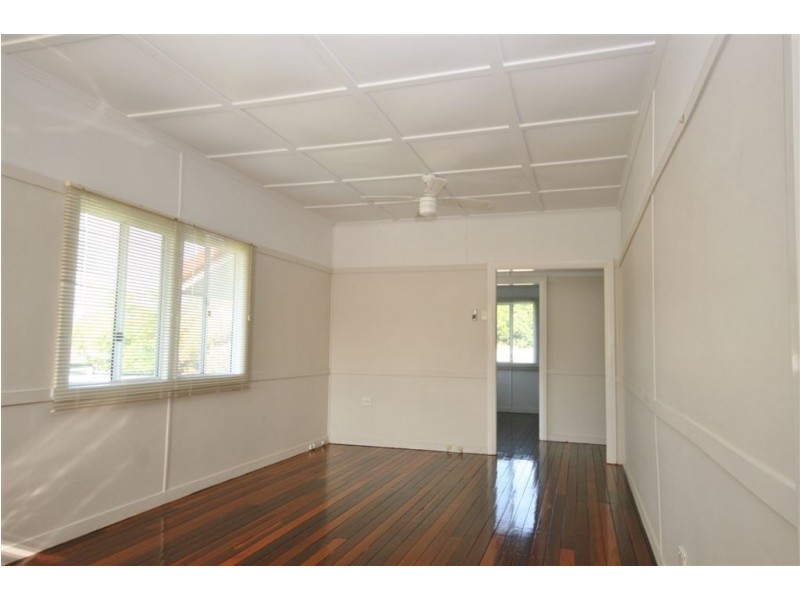 14 Berpi St, Stafford QLD 4053