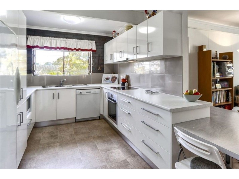 32 Tasman Street, Stafford Heights QLD 4053