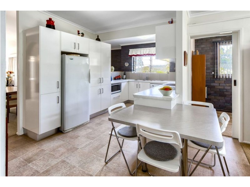 32 Tasman Street, Stafford Heights QLD 4053