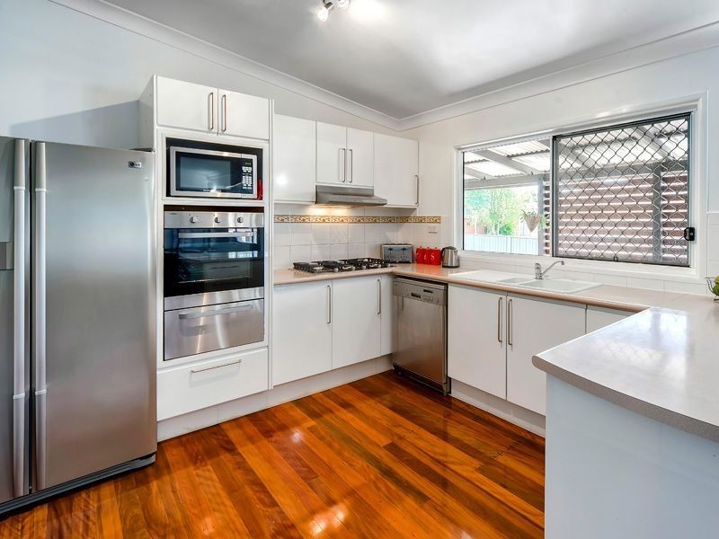 68 Samsonvale Rd, Strathpine QLD 4500