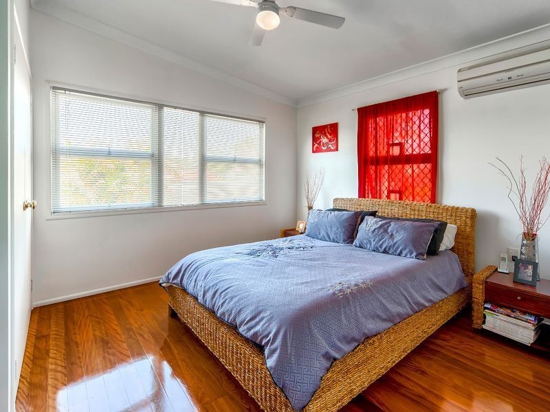 68 Samsonvale Rd, Strathpine QLD 4500