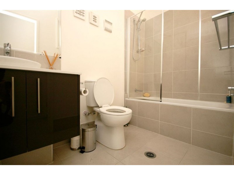 52 Hinchinbrook Avenue, Fitzgibbon QLD 4018