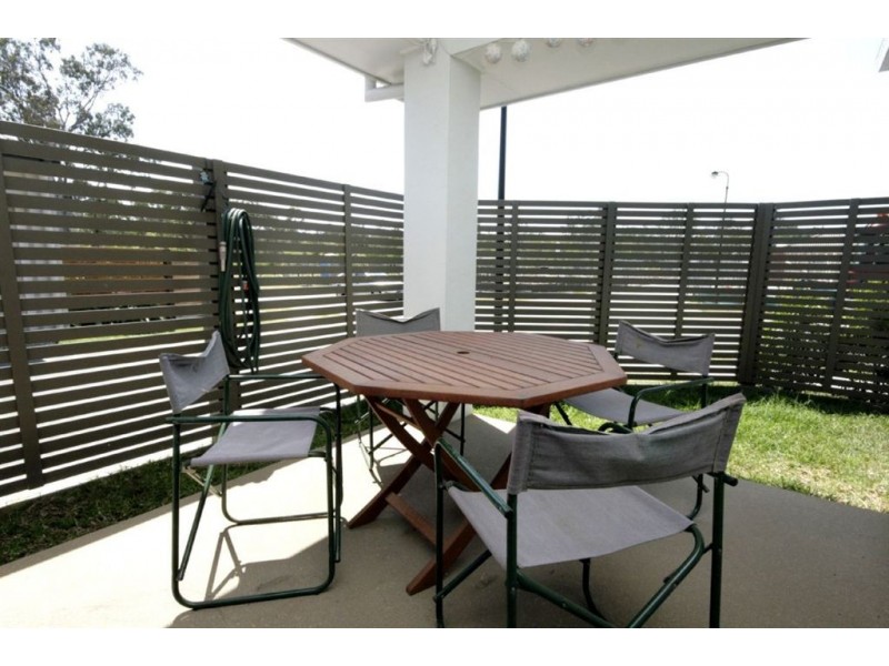 52 Hinchinbrook Avenue, Fitzgibbon QLD 4018