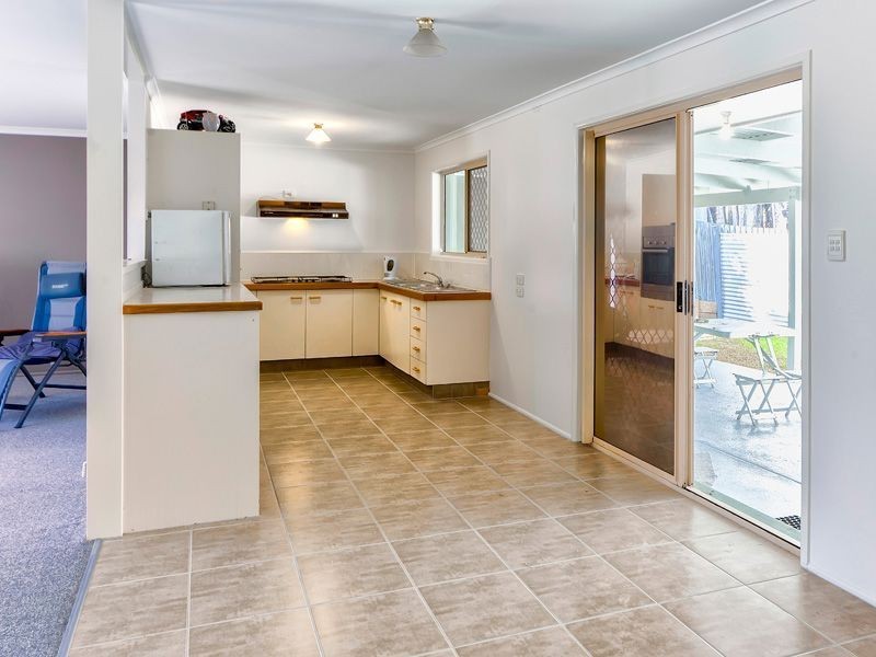 2 Maria Court, Morayfield QLD 4506