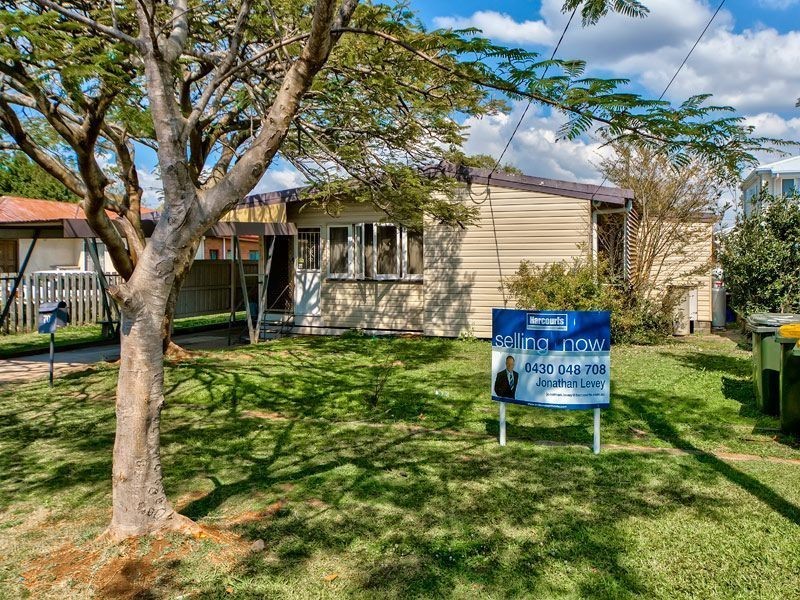 70 Gillies Street, Zillmere QLD 4034