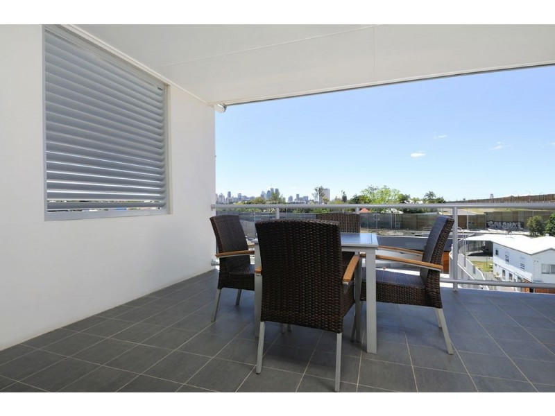 19 O’Keefe St, Woolloongabba QLD 4102