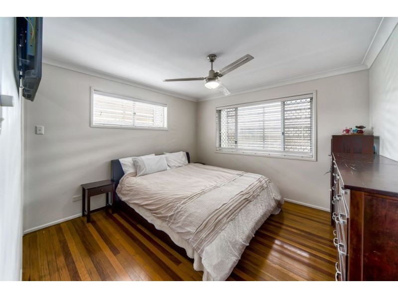 4 Derby Court, Albany Creek QLD 4035