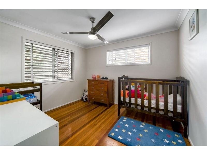 4 Derby Court, Albany Creek QLD 4035